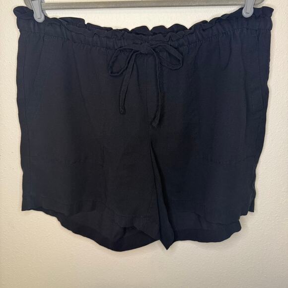 Old Navy 2X Plus Black Paperbag Shorts Linen Blend – Gently Worn - Picture 1 of 8
